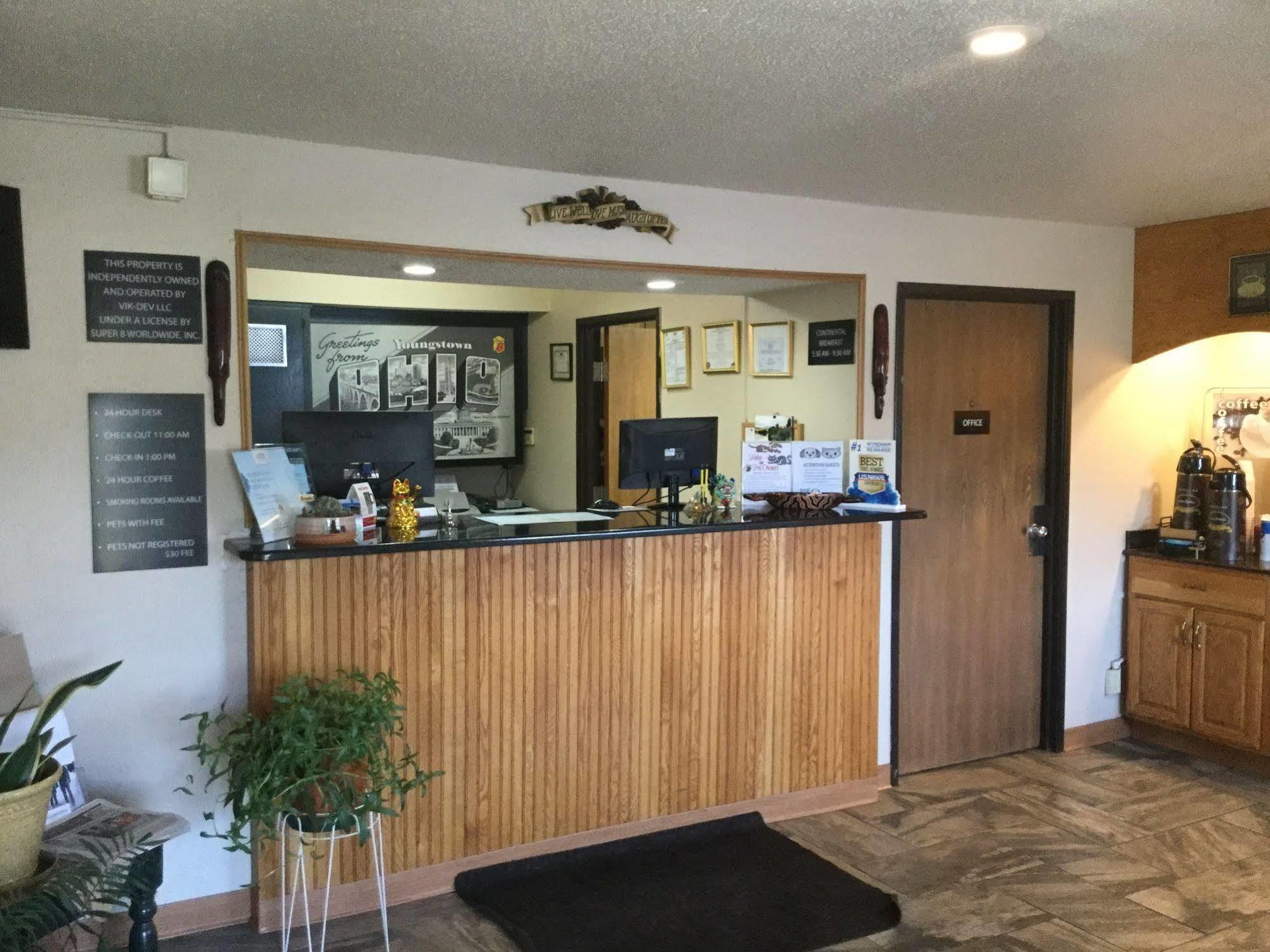 Super 8 By Wyndham Youngstown/Austintown Dış mekan fotoğraf